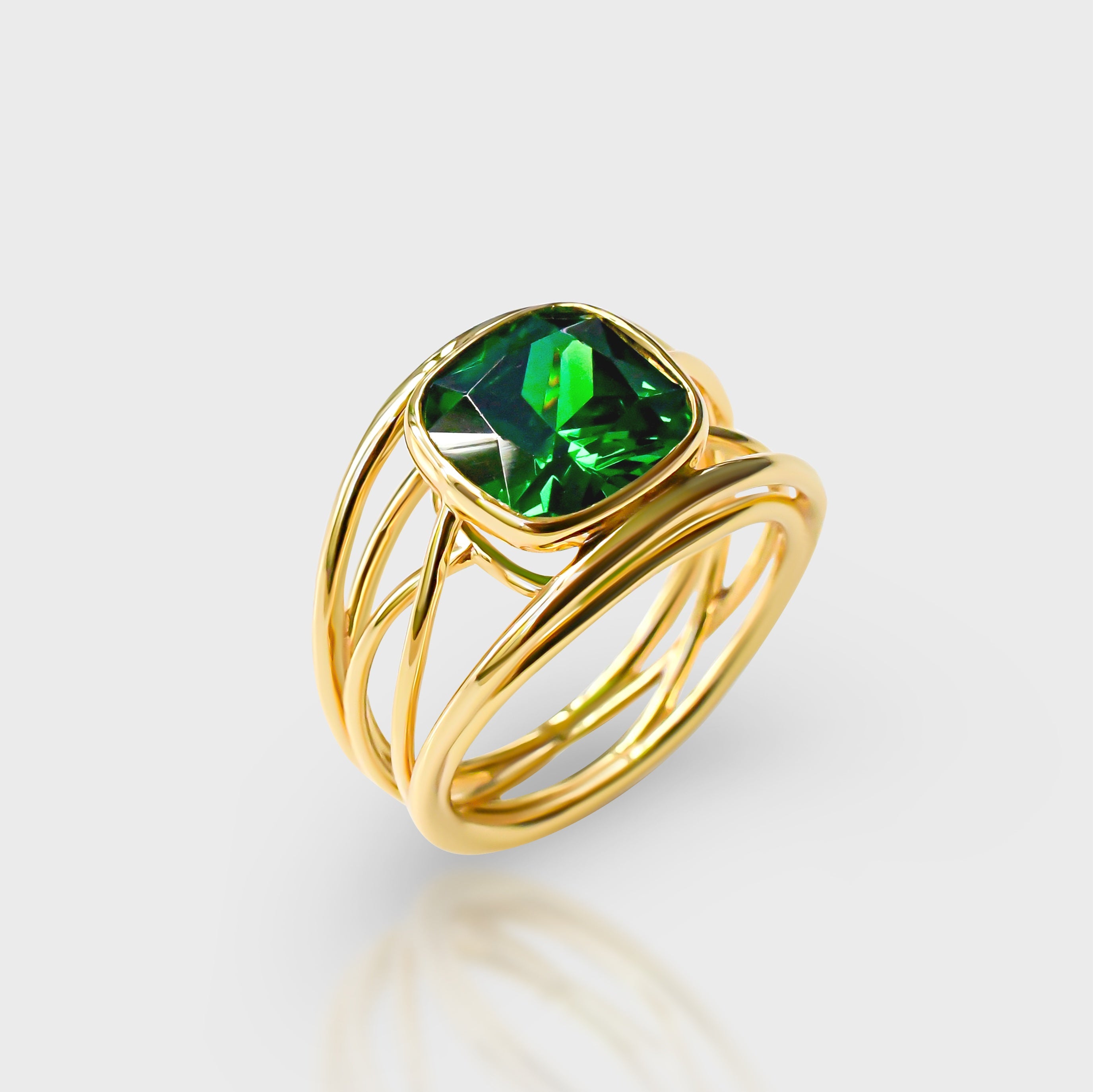 Twist Ring in Green - Gold Plated