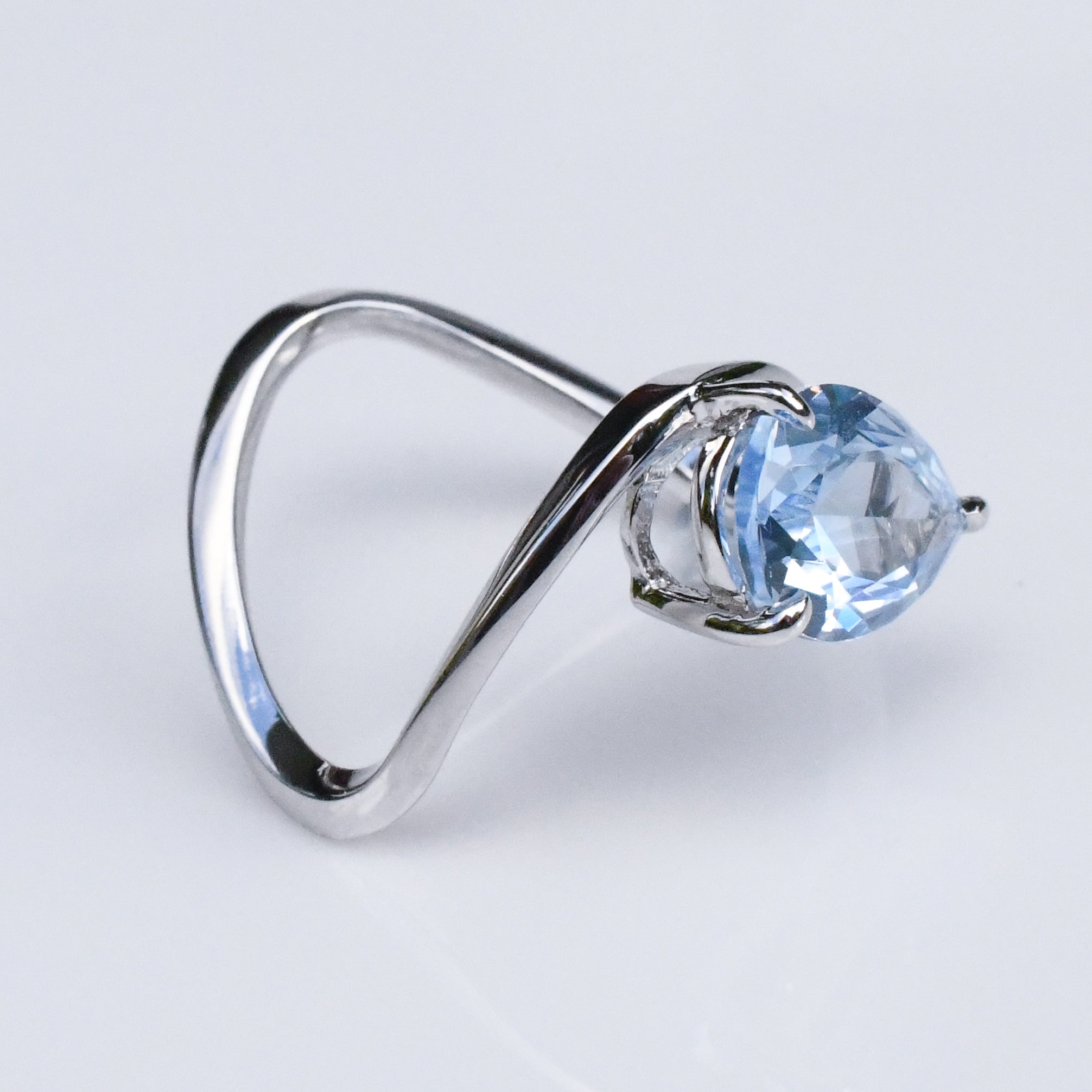 Abstract Sapphire Ring in Sterling Silver - Light Blue