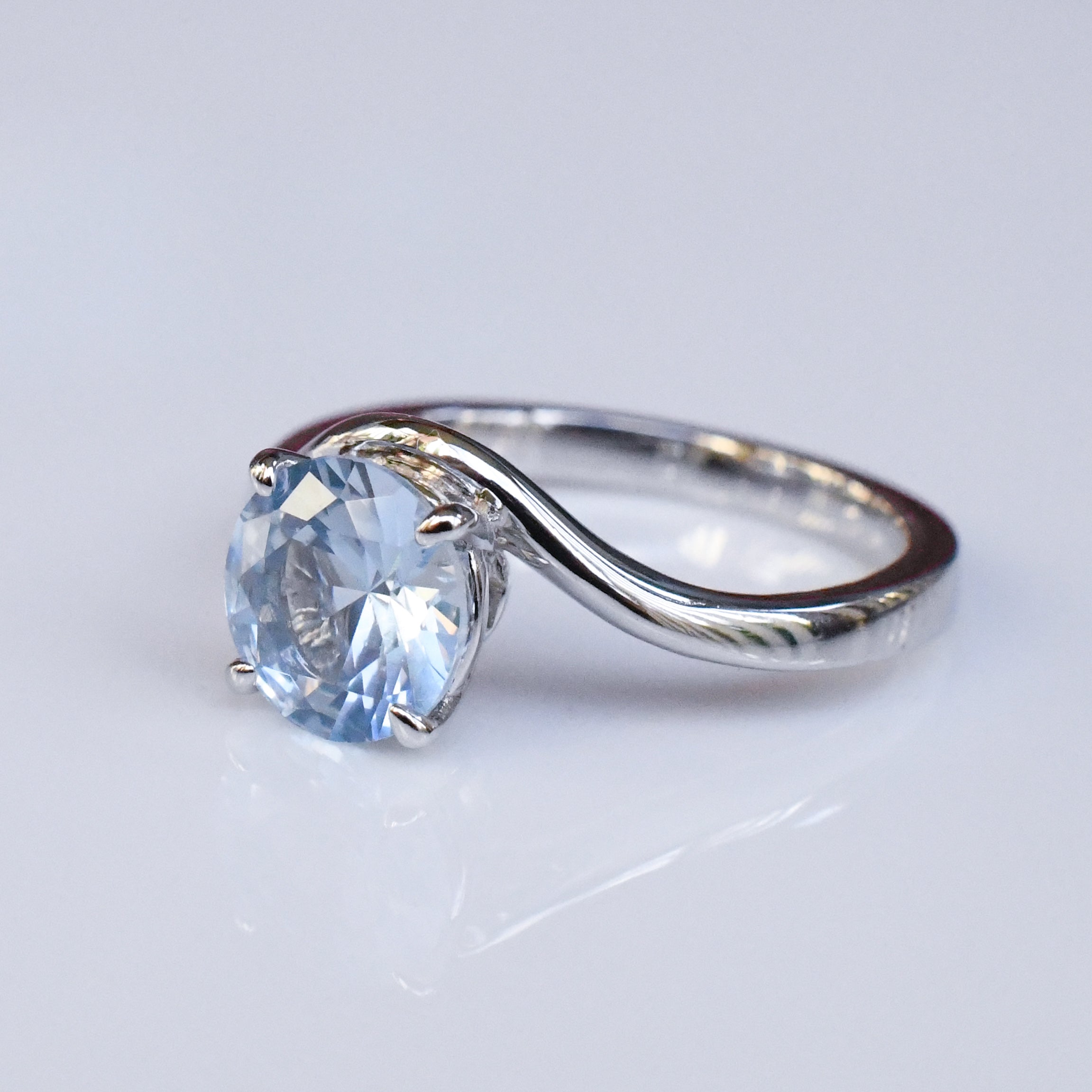 Wave Sapphire Ring in Sterling Silver - Light Blue