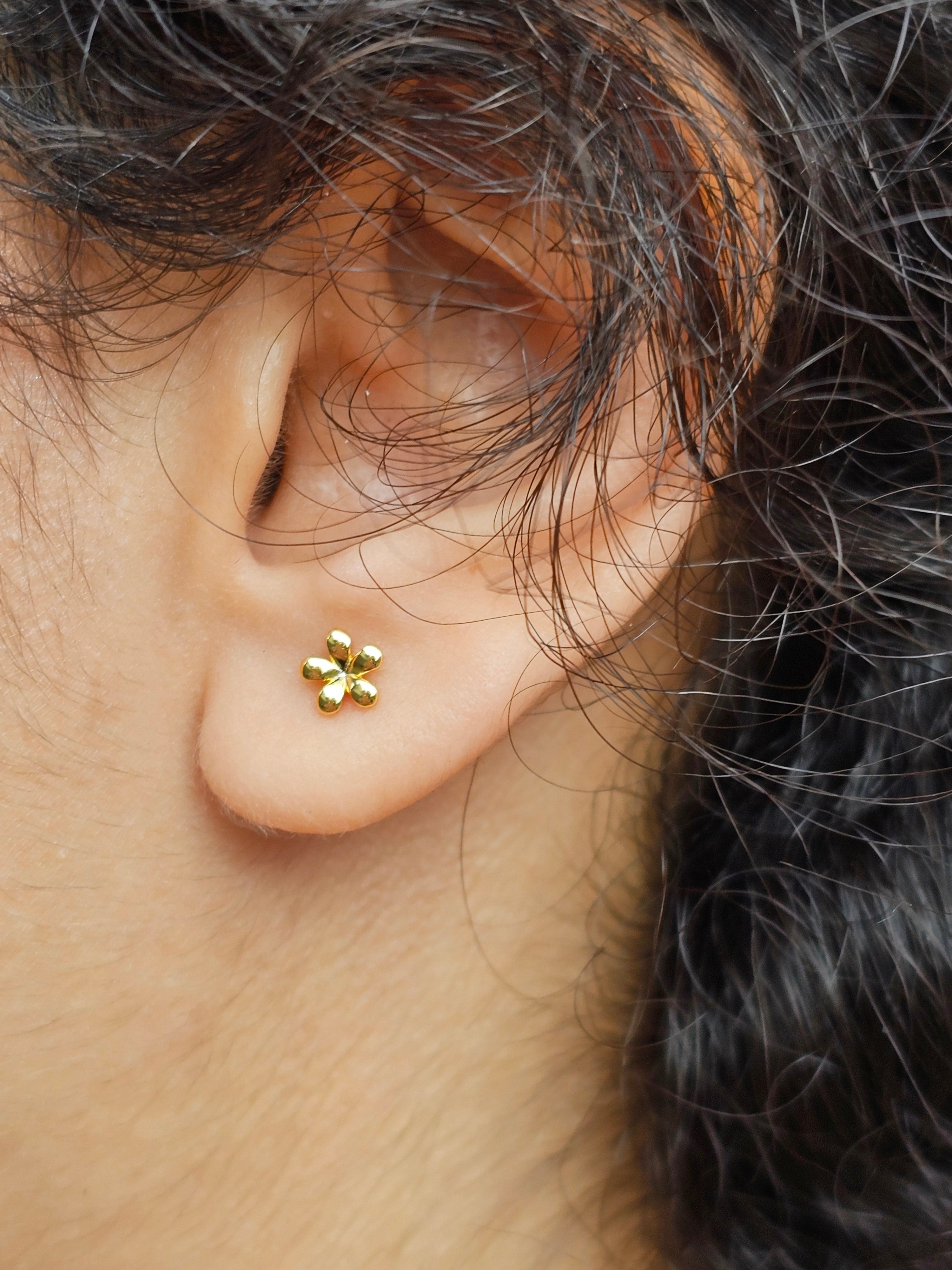 Tiny Blossom Stud Earrings - Gold Plated